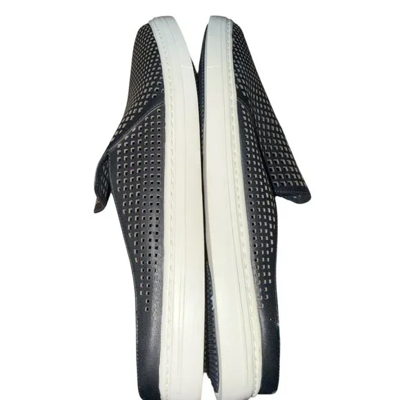 Via Spiga Womens Rina Mule Size 8 Black Leather Perforated Flat Sporty Shoe Slip - Picture 7 of 7